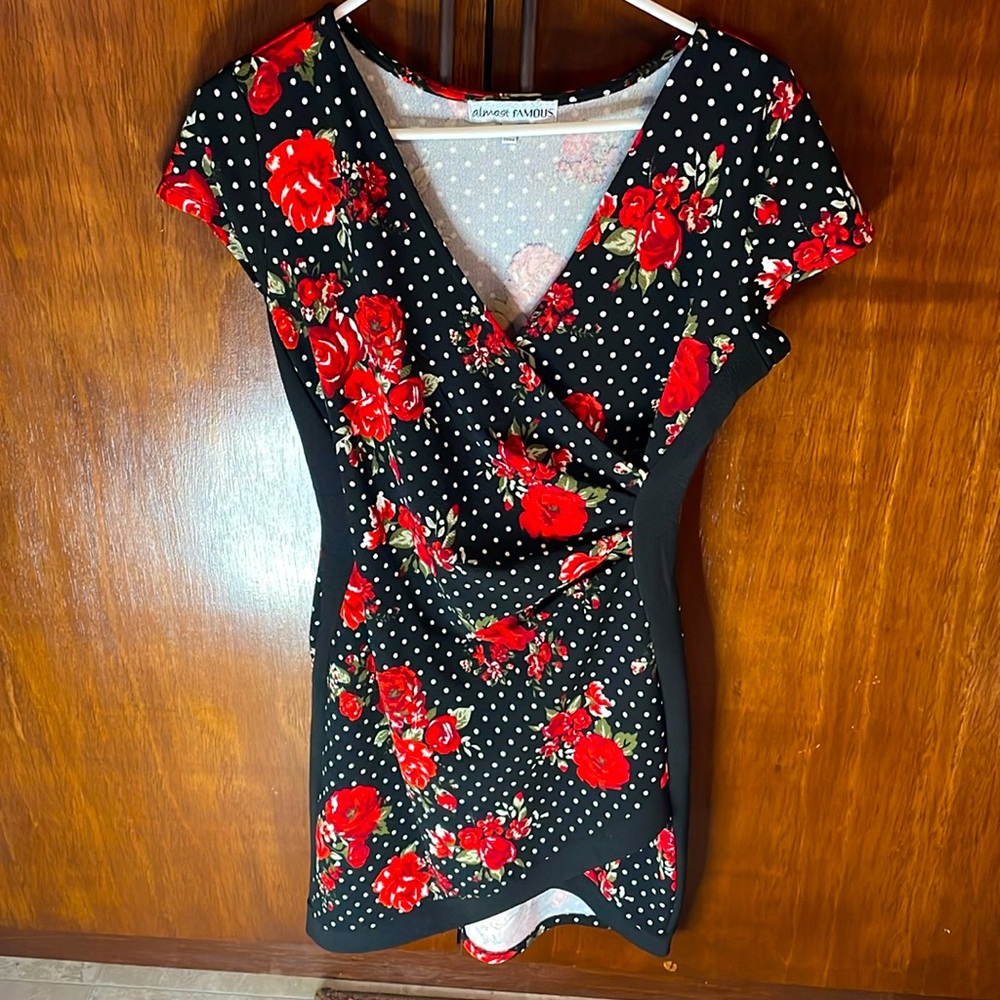 Rose, polka dot dress